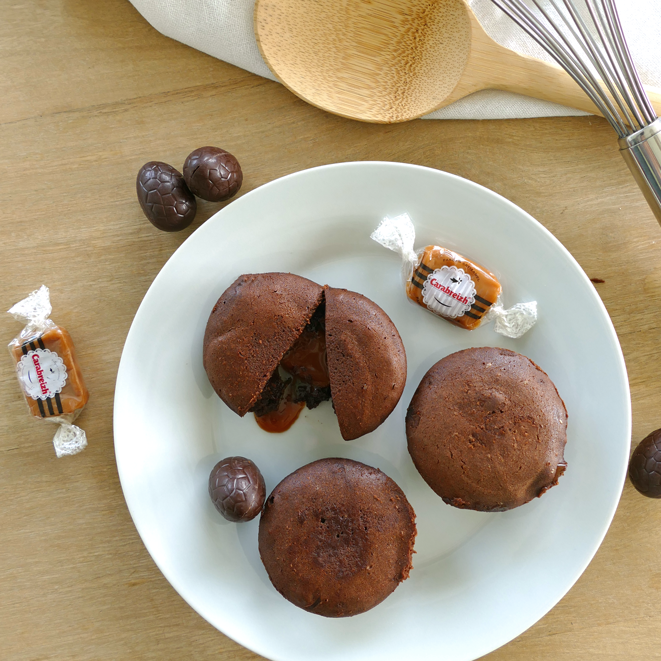 Muffins aux chocolats de Pâques et cœur caramel au beurre salé